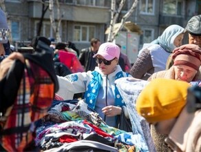 В Благовещенске на фестивале дарения раздали полтонны вещей Нужно еще