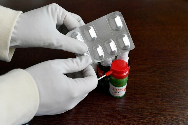 Амурчан болеющих коронавирусом дома обеспечат бесплатными лекарствами
