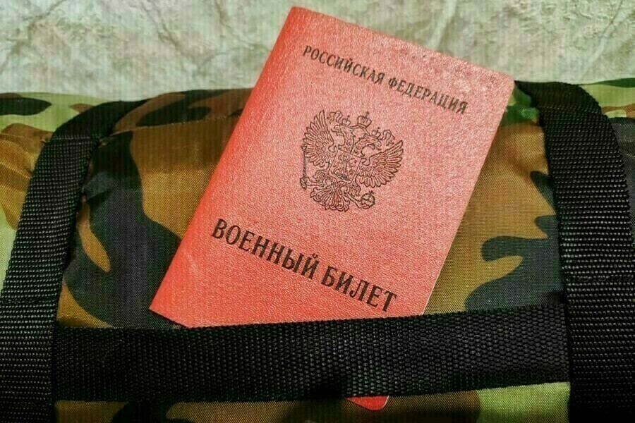 Депутат Госдумы предлагает увеличить срок службы в армии