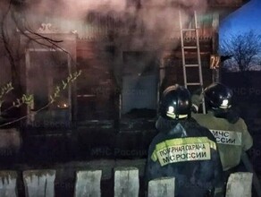 Два человека погибли в пожаре в Шимановске