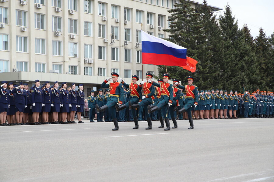 Парад Победы в Благовещенске фоторепортаж