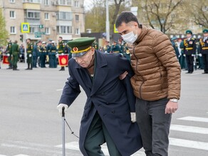 Парад Победы в Благовещенске портреты ветеранов фоторепортаж
