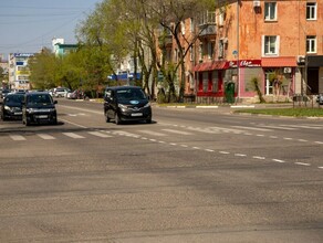 В Благовещенске на двух перекрестках уже сутки водители ездят по новой  схеме