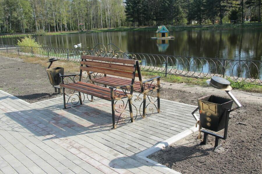 Место притяжения туристов больше никому не нужно Знаменитое озеро в Ивановке снова может остаться без лотосов