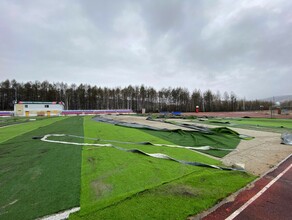 Москвичи прибыли в Тынду для реконструкции стадиона БАМ Его отремонтируют за счет Правительства Москвы