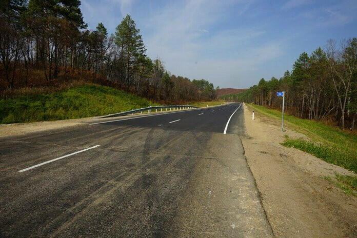 Жители Свободненского района попросили заасфальтировать дорогу к Циолковскому Им объявили сумму в миллиардах