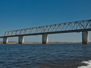 Стоял на краю моста стали известны подробности происшествия на мосту через Зею