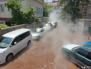Более 23 тысяч жителей Владивостока остались без воды Район города заливает рыжий кипяток машины тонут