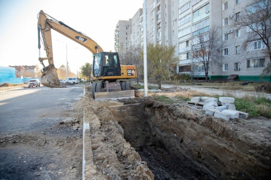 Мэр Благовещенска объяснил зачем в городе копают новый асфальт