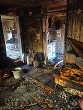 В Приамурье деревянный дом тушили двумя пожарными машинами