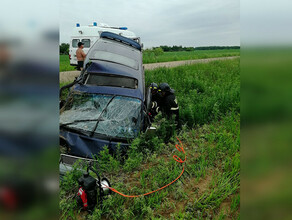 Амурчанке попавшей в ДТП зажало ноги в автомобиле фото