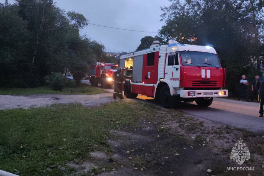 Жилой дом тушили в Благовещенске 