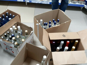 Из благовещенского магазина Север изъяли более 72 бутылок нелегального алкоголя Владельцу грозит штраф до миллиона рублей