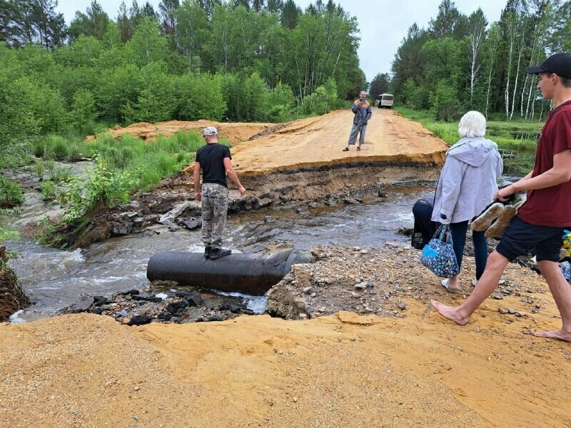 В Свободненском районе размыло дорогу Проезд невозможен