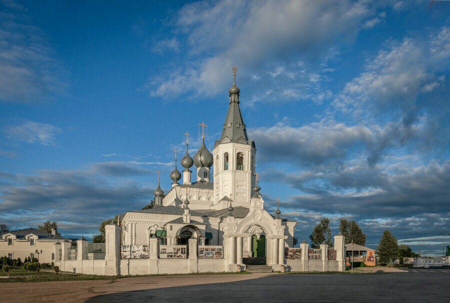 В России введены штрафы за плевки в общественных местах