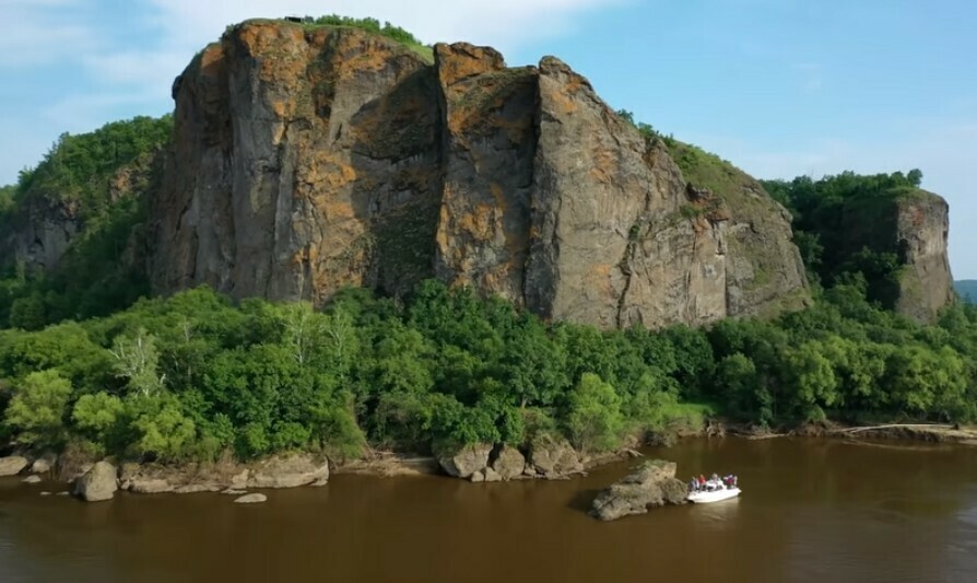 888 лье над водой Амурчане могут поддержать фильм об Амуре выдвинутый на премию РГО Хрустальный компас