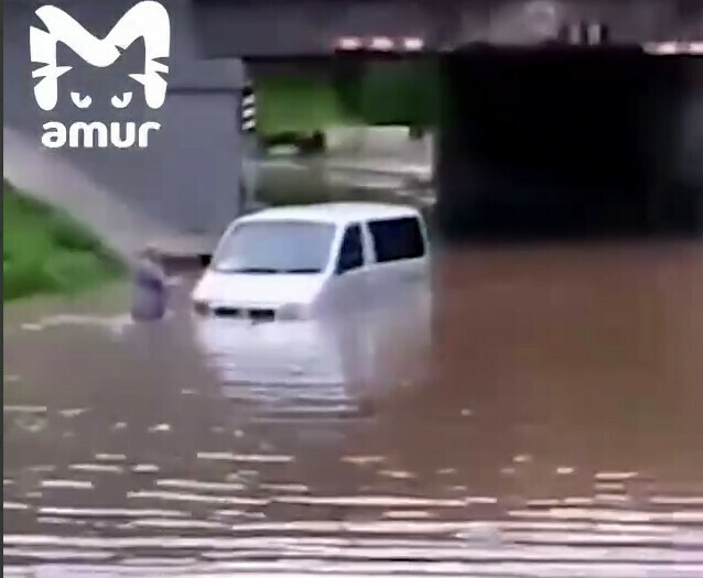 В Приморье жители и туристы 6 сёл оказались отрезаны от большой земли изза разбушевавшегося циклона