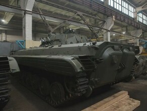 Юрий Трутнев побывал на бронетанковом заводе в Амурской области и дал важные распоряжения