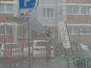 Я думала нас унесет в микрорайоне Благовещенска и Чигирях прошел сильный ливень видео