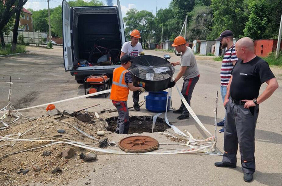 В Благовещенске ремонтируют сети по новым технологиям фото