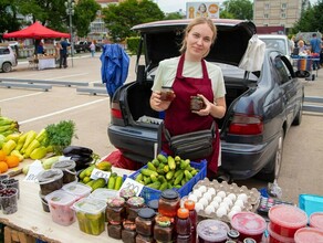 Вареньице молодой картофель и аджичка В Благовещенске прошла первая ярмарка выходного дня