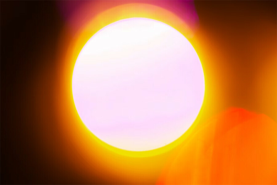 Зафиксированы три сильные вспышки на Солнце Ожидаются еще более мощные