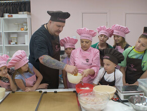 Не только развлекают но и учат готовить Рассказываем о необычном детском лагере в Благовещенске