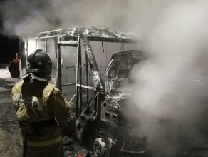 Ночью в Благовещенске сгорели два автобуса