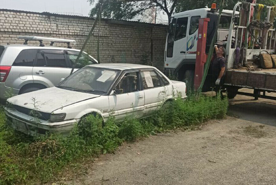 Более десятка адресов с автомобилями захламляющими город прислали благовещенцы мэру