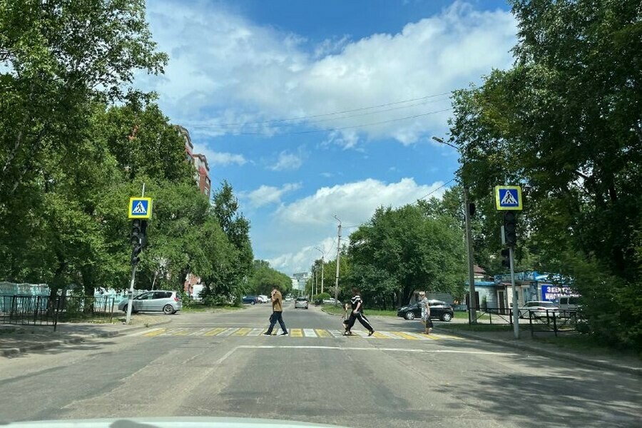 Водителей Благовещенска просят быть внимательнее изза отключенного светофора 