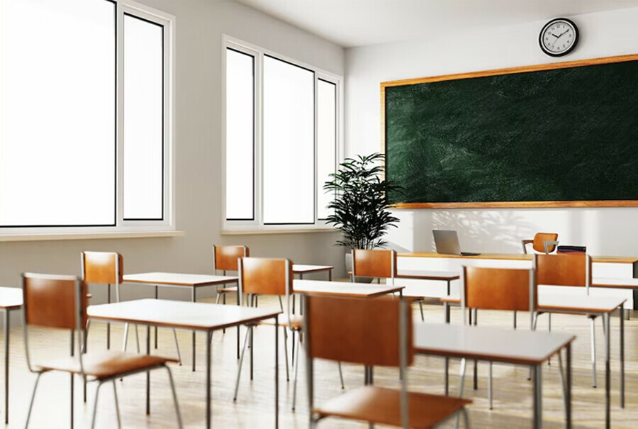 Вaza за развращение школьников учительнице грозит до 15 лет колонии