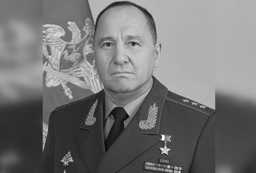 Умер Герой России бывший командующий Восточным военным округом Геннадий Жидко 