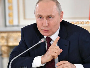 Экстренное совещание об ужесточении валютного контроля проведет Владимир Путин