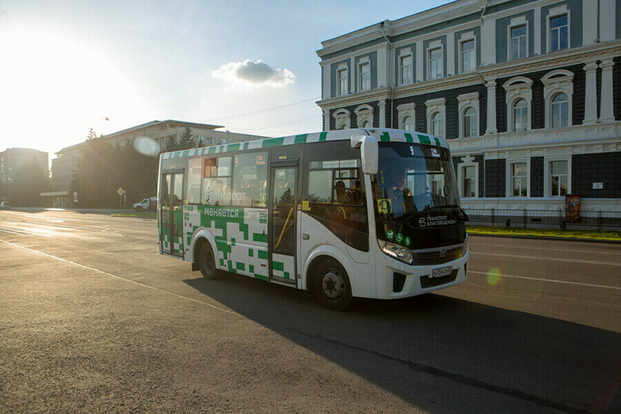 Две трети россиян хотят включить дорогу до офиса в рабочее время