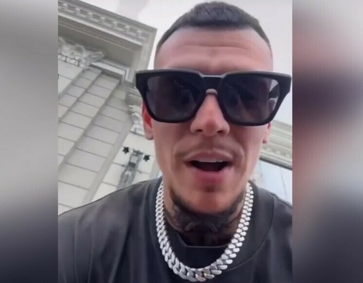 Певец Niletto по пути на свой концерт попал в аварию