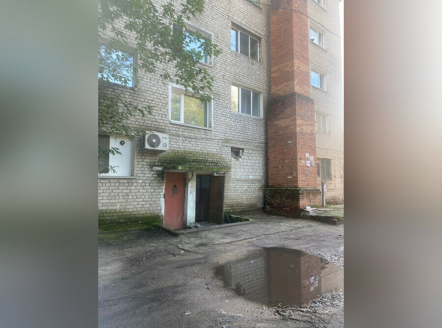 ЧП в Белогорске из окна выпал 7летний мальчик