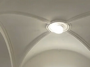 Светильники под старину и 150килограммовые двери ремонт Алексеевской гимназии обещают закончить к 1 сентября видео 