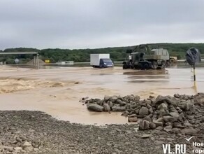 Опасный подъем реки прогнозируют около Уссурийска микрорайон которого после последних ливней утонул