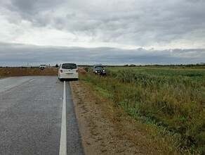 Перекрыли дорогу и отрезали нас от дома изза карантина в УстьИвановке изолированными оказались соседние села