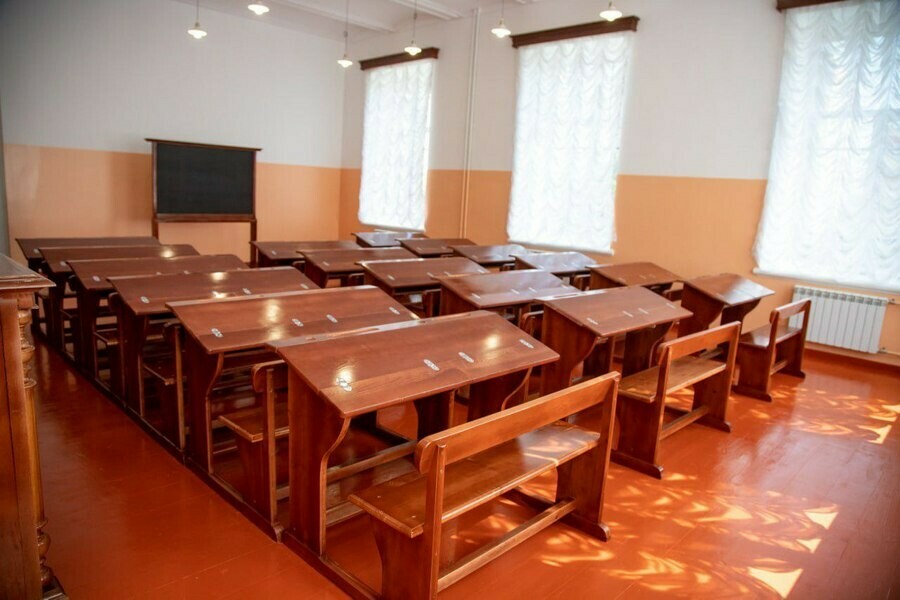 Мэр Благовещенска назвал отреставрированный кабинет Алексеевской гимназии фантастикой фото 