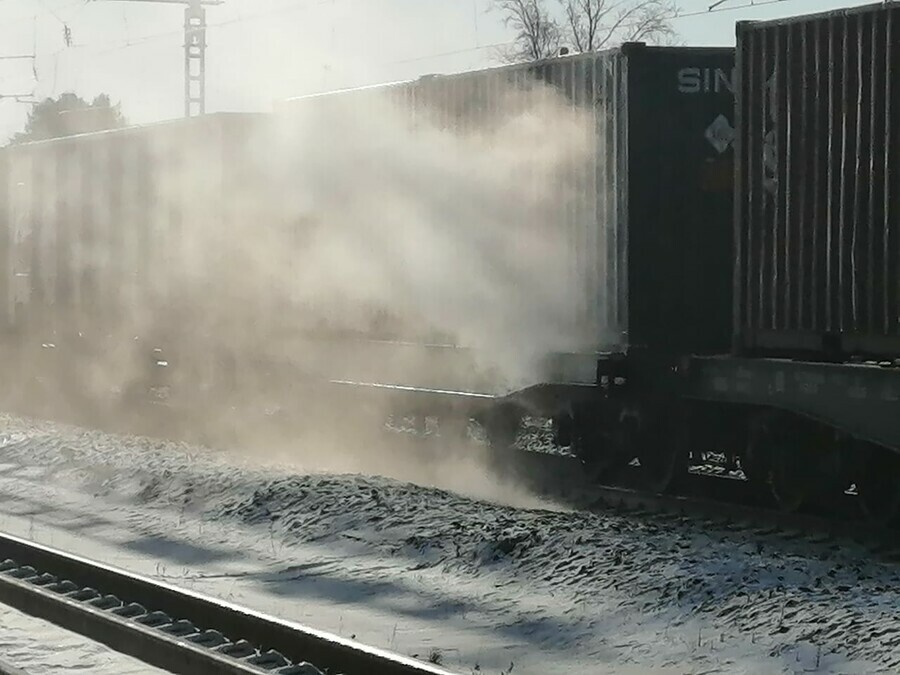 На станции Ледяная в Приамурье больше суток продолжаются работы связанные с утечкой ядовитого вещества 