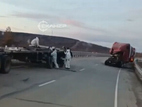 Какойто злой рок еще одно ДТП в Приамурье На месте замечены люди в белых костюмах