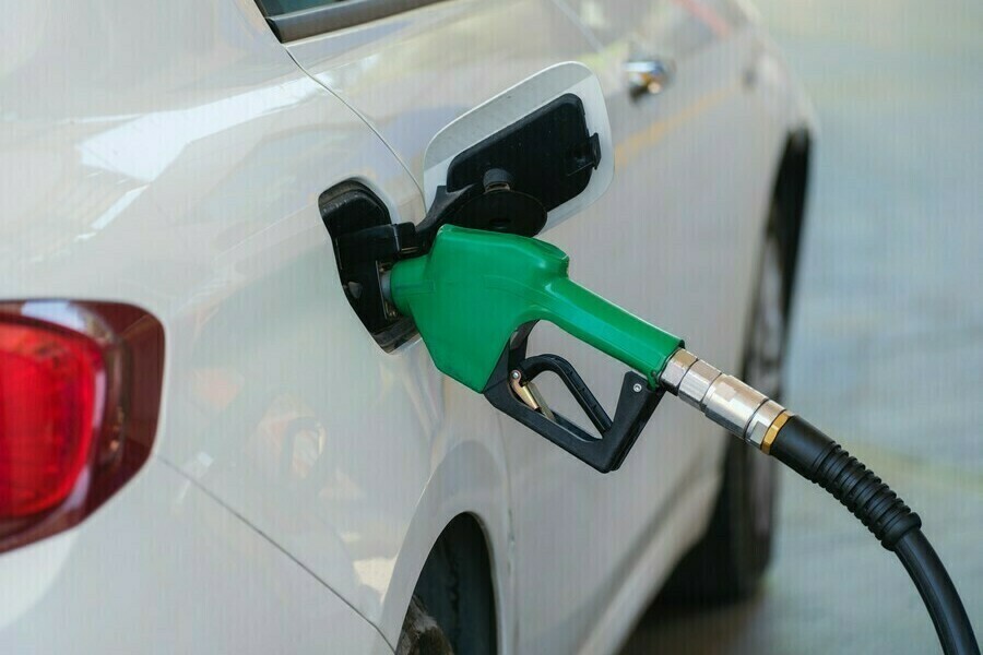 ФАС начала возбуждать антимонопольные дела изза цен на топливо