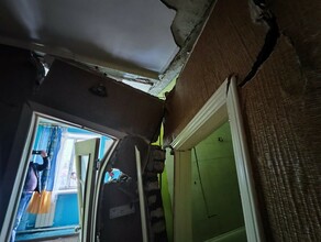 Появилось фото из квартиры на улице Нагорной Благовещенска где треснула стена Подключилась прокуратура