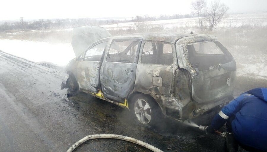 В Амурской области сгорел еще один автомобиль фото видео