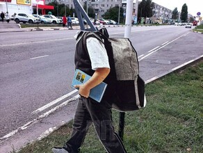 Благовещенский трешкреатив подхватили на юге России водителей на дороге встречает школьник без головы