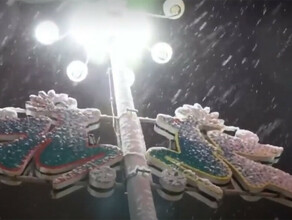 Снег в граничащем с западным Приамурьем китайском уезде Мохэ вызвал у туристов восторг видео
