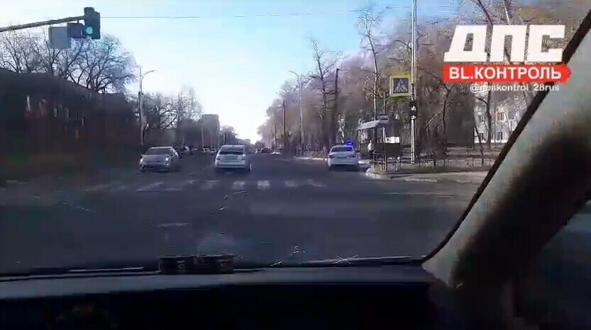 Пешехода сбили в центре Благовещенска видео