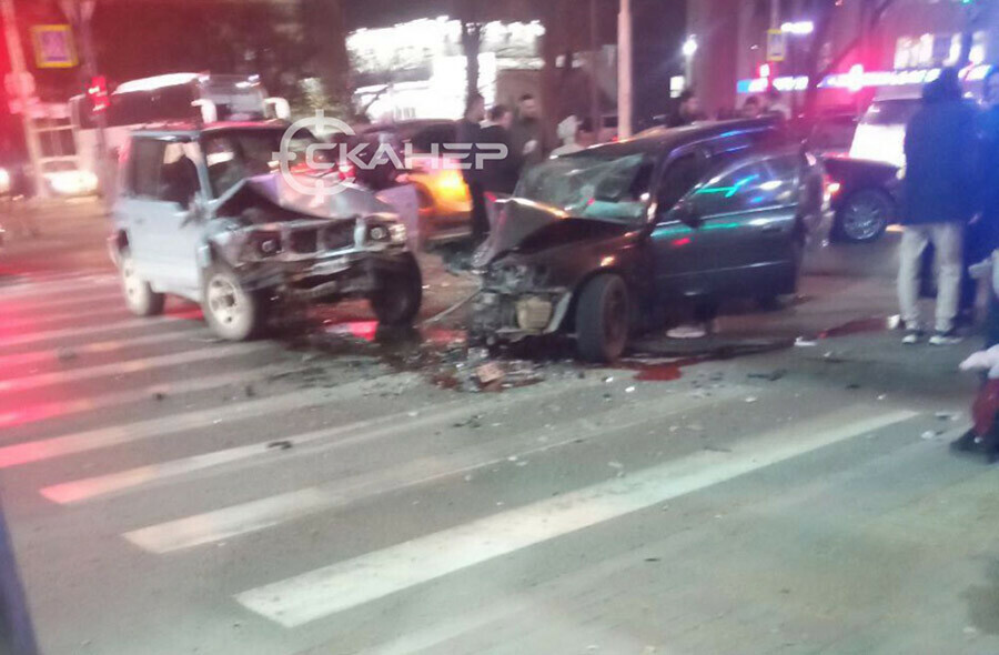 ДТП в котором лбами столкнулись автомобили и пострадали семеро прокомментировали в ГАИ Приамурья фото