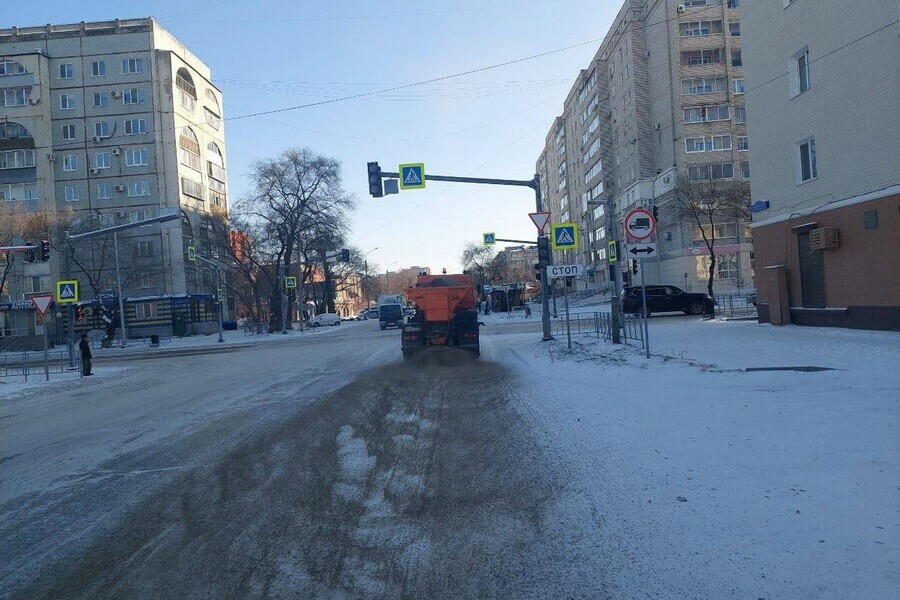 Все ползут благовещенцы с трудом перемещаются по городу фото 